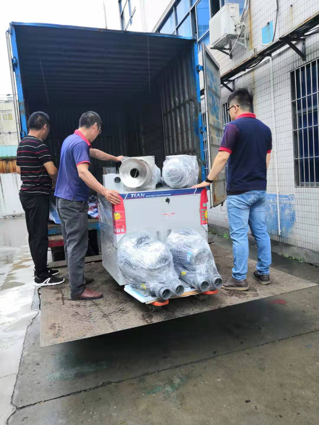 消泡機(jī)出貨圖 消泡機(jī)出貨圖