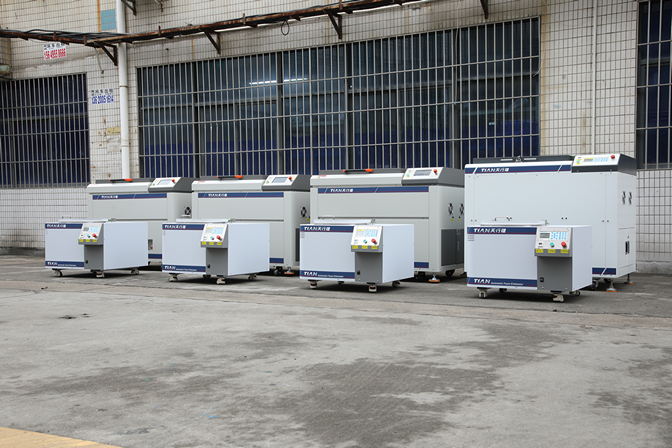 天行健真空攪拌脫泡機(jī)